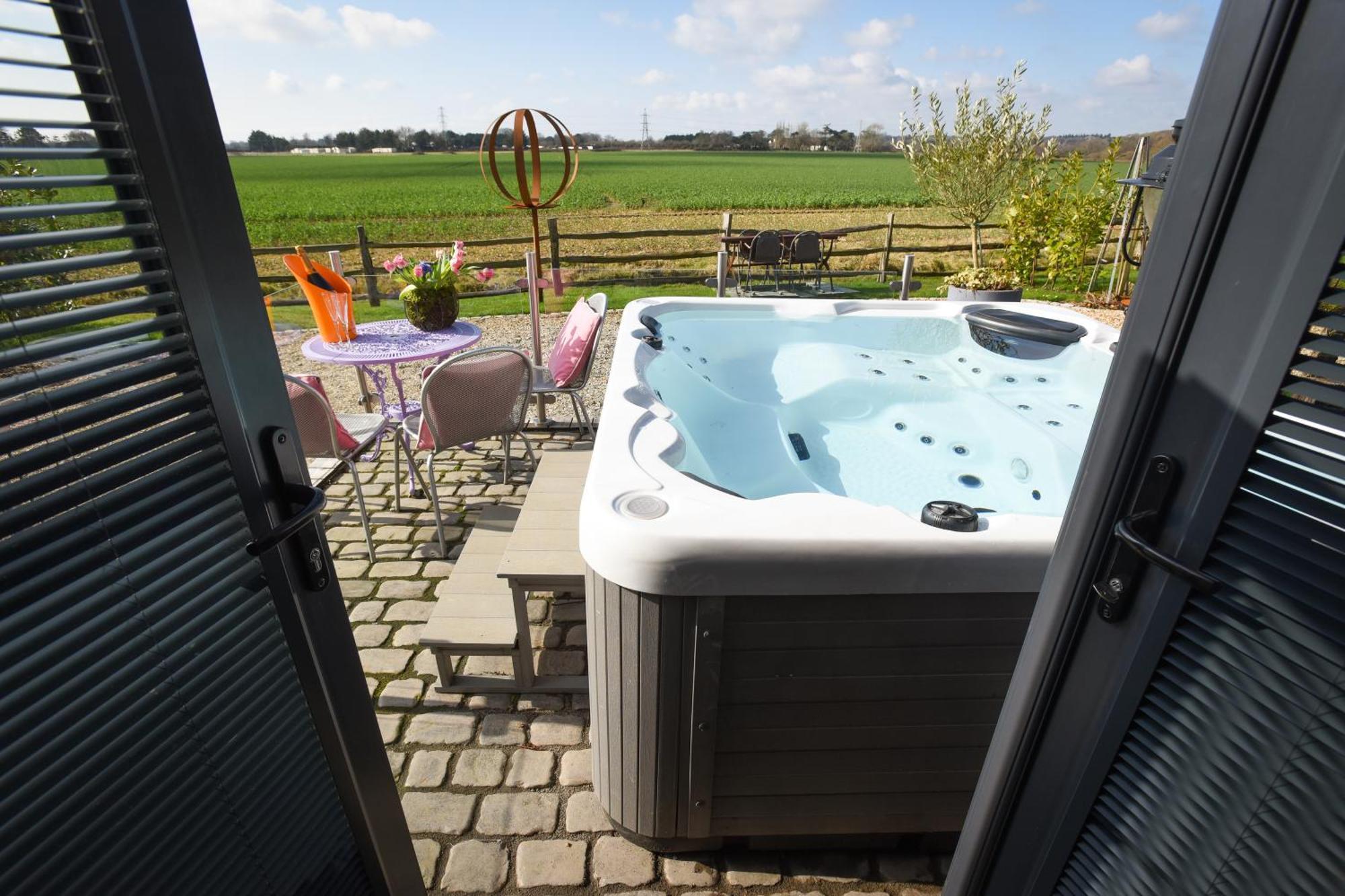 Air Maison - The Cow Shed Wow Factor Countryside Retreat Westbourne  Extérieur photo