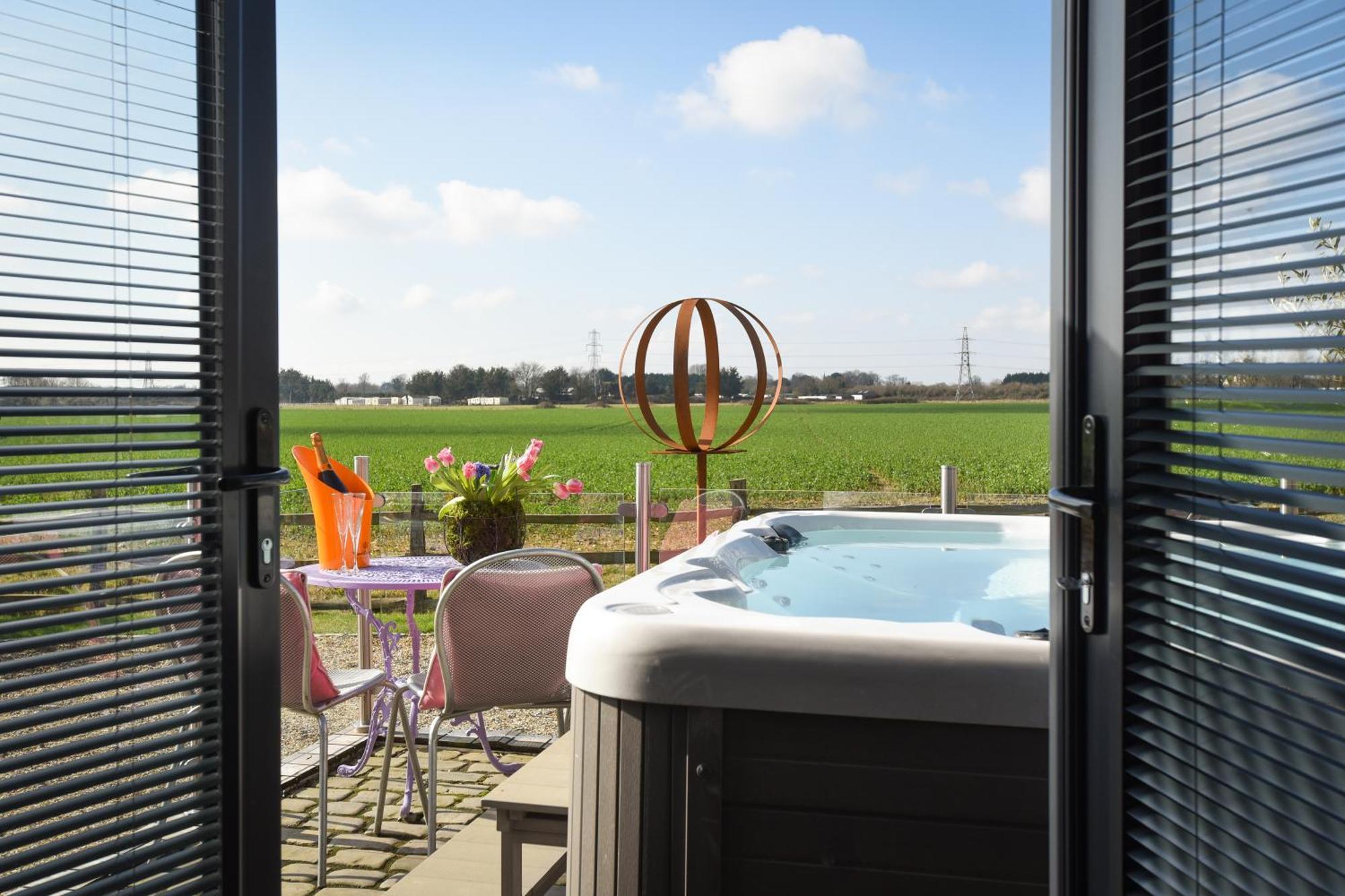Air Maison - The Cow Shed Wow Factor Countryside Retreat Westbourne  Extérieur photo